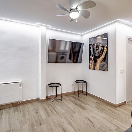 Apartamentos Estrecho Madrid Cameră foto